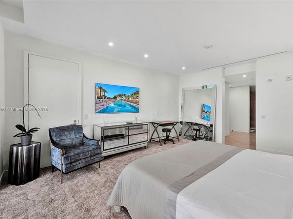 Undisclosed Address #A11862366, Bal Harbour FL 33154