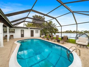 8420 Pasadena Blvd, Pembroke Pines FL 33024