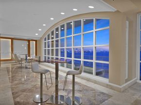 808 Brickell Key Dr 3702, Miami FL 33131