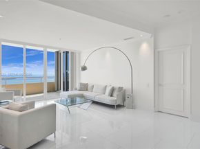 808 Brickell Key Dr 3702, Miami FL 33131