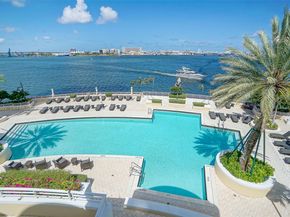 808 Brickell Key Dr 3702, Miami FL 33131