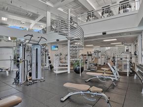 808 Brickell Key Dr 3702, Miami FL 33131