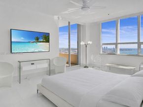 808 Brickell Key Dr 3702, Miami FL 33131