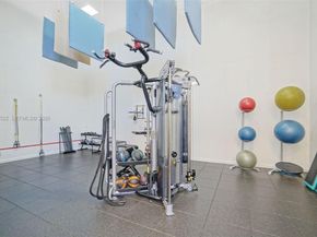 808 Brickell Key Dr 3702, Miami FL 33131