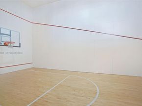 808 Brickell Key Dr 3702, Miami FL 33131