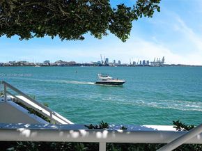 808 Brickell Key Dr 3702, Miami FL 33131