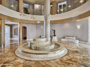 808 Brickell Key Dr 3702, Miami FL 33131