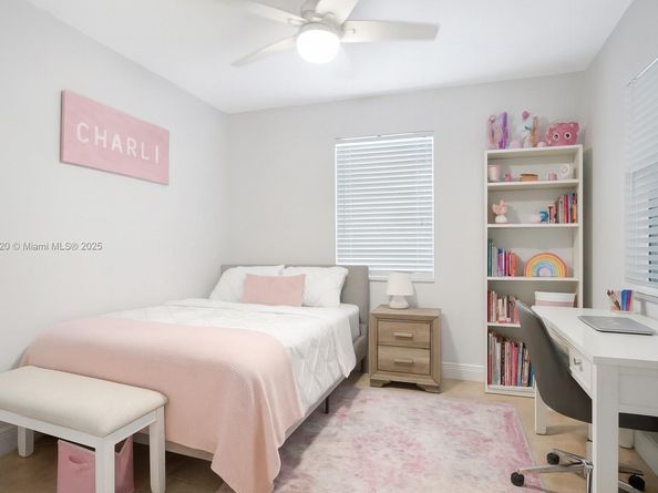 1960 SW 28th Way, Fort Lauderdale FL 33312