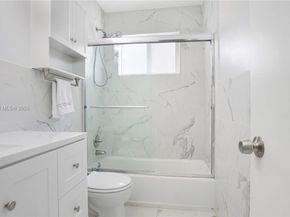 1960 SW 28th Way, Fort Lauderdale FL 33312