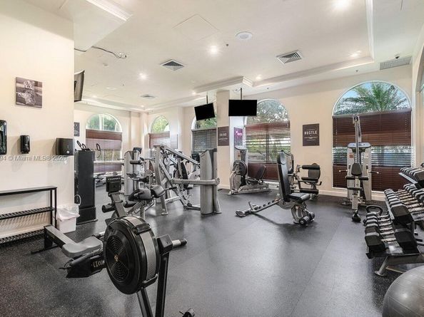 616 Clearwater Park Rd 1003, West Palm Beach FL 33401