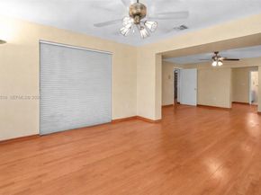 5309 Alton Rd, Miami Beach FL 33140