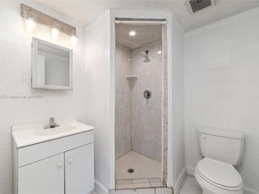 1040 17th St, West Palm Beach FL 33407