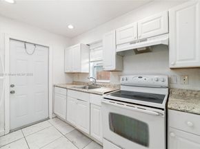 1040 17th St, West Palm Beach FL 33407