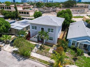 1040 17th St, West Palm Beach FL 33407