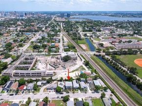 1040 17th St, West Palm Beach FL 33407