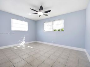 2440 Hayes St # 1-5, Hollywood FL 33020