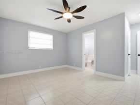 2440 Hayes St # 1-5, Hollywood FL 33020