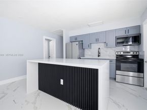 2440 Hayes St # 1-5, Hollywood FL 33020