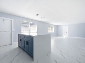 2440 Hayes St # 1-5, Hollywood FL 33020