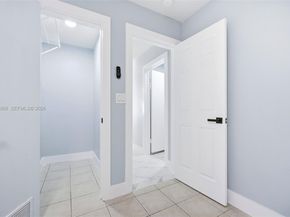 2440 Hayes St # 1-5, Hollywood FL 33020