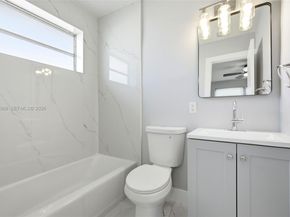 2440 Hayes St # 1-5, Hollywood FL 33020