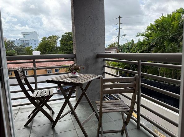 2400 SW 3rd Ave 204, Miami FL 33129