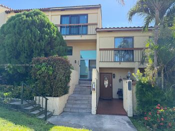 4018 Del río way