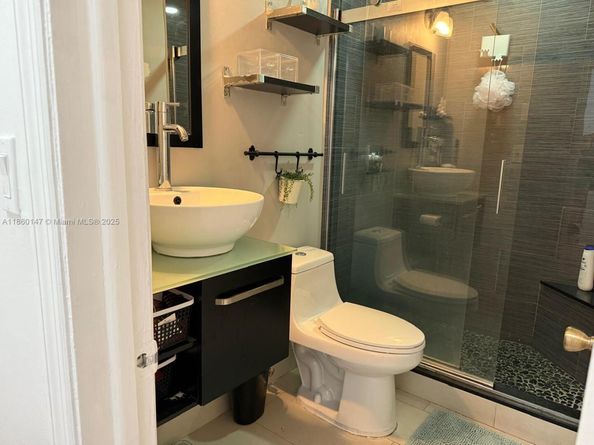 4018 Del río way, Sunrise FL 33351