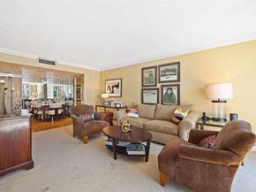 9273 Collins Ave 1102, Surfside FL 33154