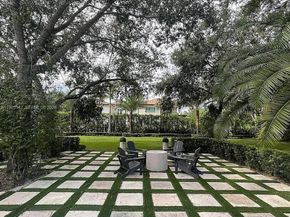 8801 SW 124th St, Miami FL 33176