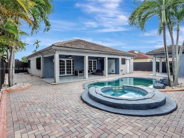 13272 SW 251st Ln, Homestead FL 33032