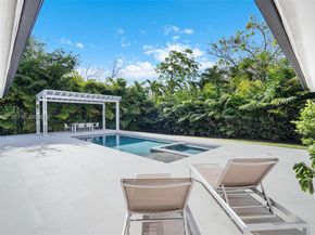10235 SW 58th Ct, Pinecrest FL 33156
