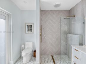 10235 SW 58th Ct, Pinecrest FL 33156