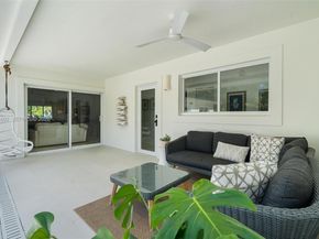 10235 SW 58th Ct, Pinecrest FL 33156