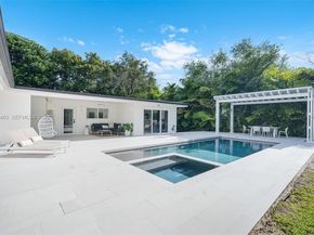 10235 SW 58th Ct, Pinecrest FL 33156