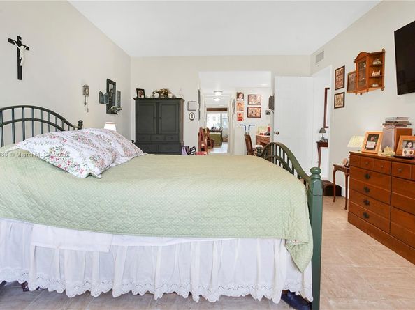 4400 Hillcrest Dr 419C, Hollywood FL 33021