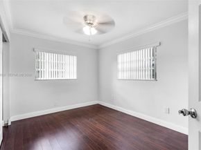 3206 NW 89th Ter, Coral Springs FL 33065