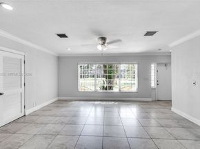 3206 NW 89th Ter, Coral Springs FL 33065