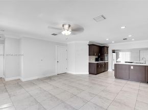 3206 NW 89th Ter, Coral Springs FL 33065