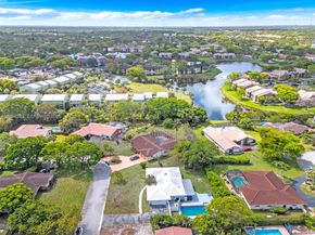 3206 NW 89th Ter, Coral Springs FL 33065
