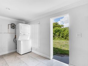 3206 NW 89th Ter, Coral Springs FL 33065