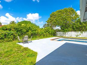 3206 NW 89th Ter, Coral Springs FL 33065