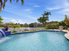 2931 SW 187th Ter, Miramar FL 33029