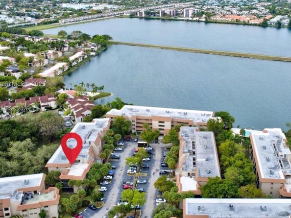 461 Ives Dairy Rd 4022, Miami FL 33179