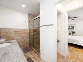 1098 NW 58th St, Miami FL 33127