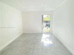 7805 NW 67th Ave, Tamarac FL 33321