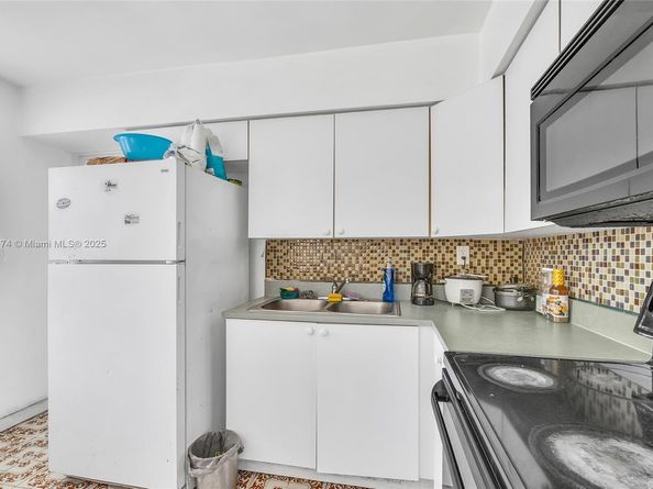 17210 NW 47th Ave, Miami Gardens FL 33055