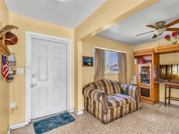 17210 NW 47th Ave, Miami Gardens FL 33055