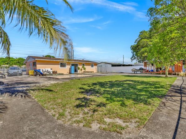 17210 NW 47th Ave, Miami Gardens FL 33055