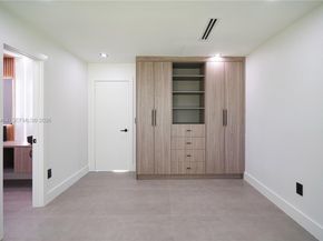 7765 SW 57th Ter, Miami FL 33143